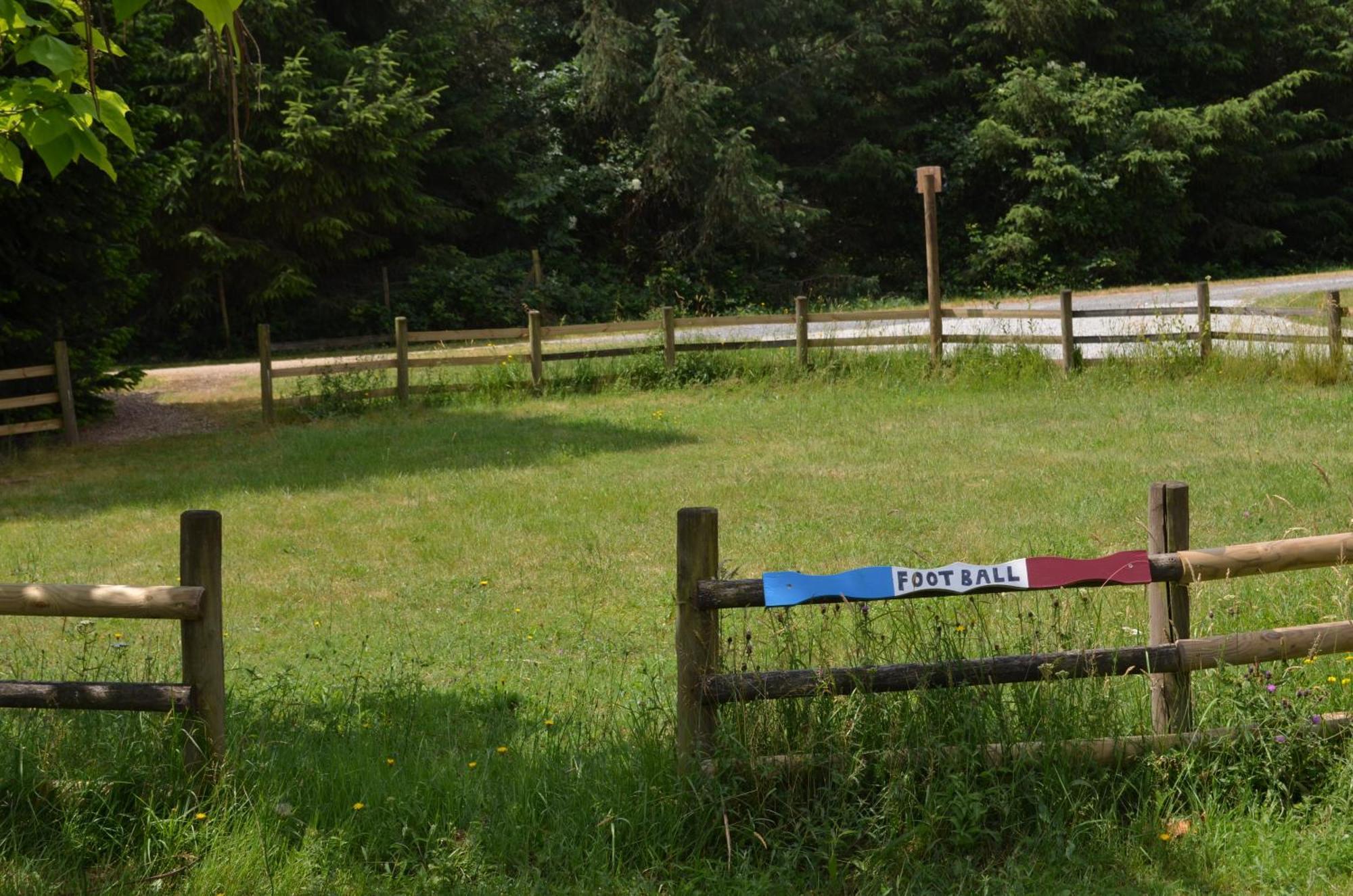 Le Village Des Monedieres Chamberet Kültér fotó